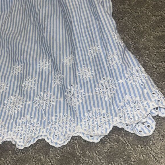 LOFT Blue/White Eyelet Seersucker Stripe Square Neck Top Sz MP NWOT - Picture 5 of 10
